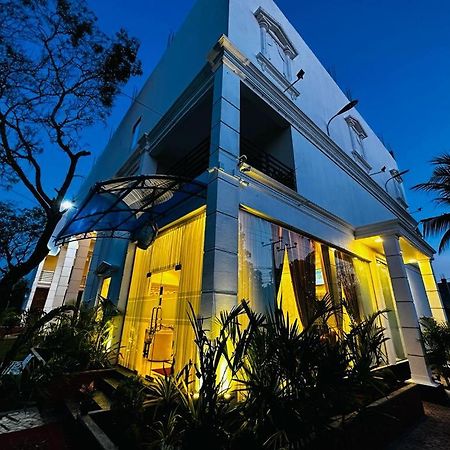 Hotel Northway Vavuniya Екстериор снимка