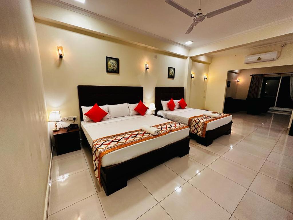 Hotel Northway Vavuniya Стая снимка