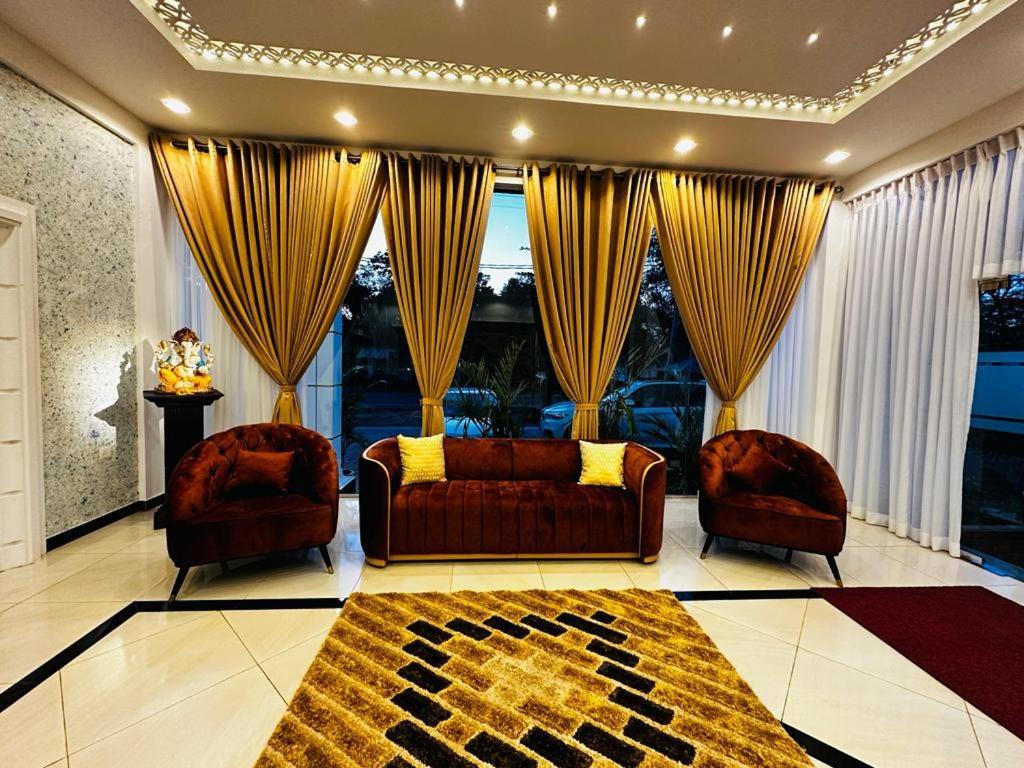 Hotel Northway Vavuniya Екстериор снимка