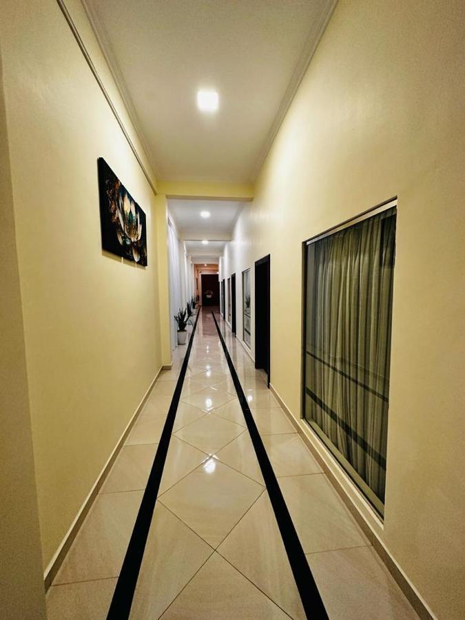 Hotel Northway Vavuniya Екстериор снимка