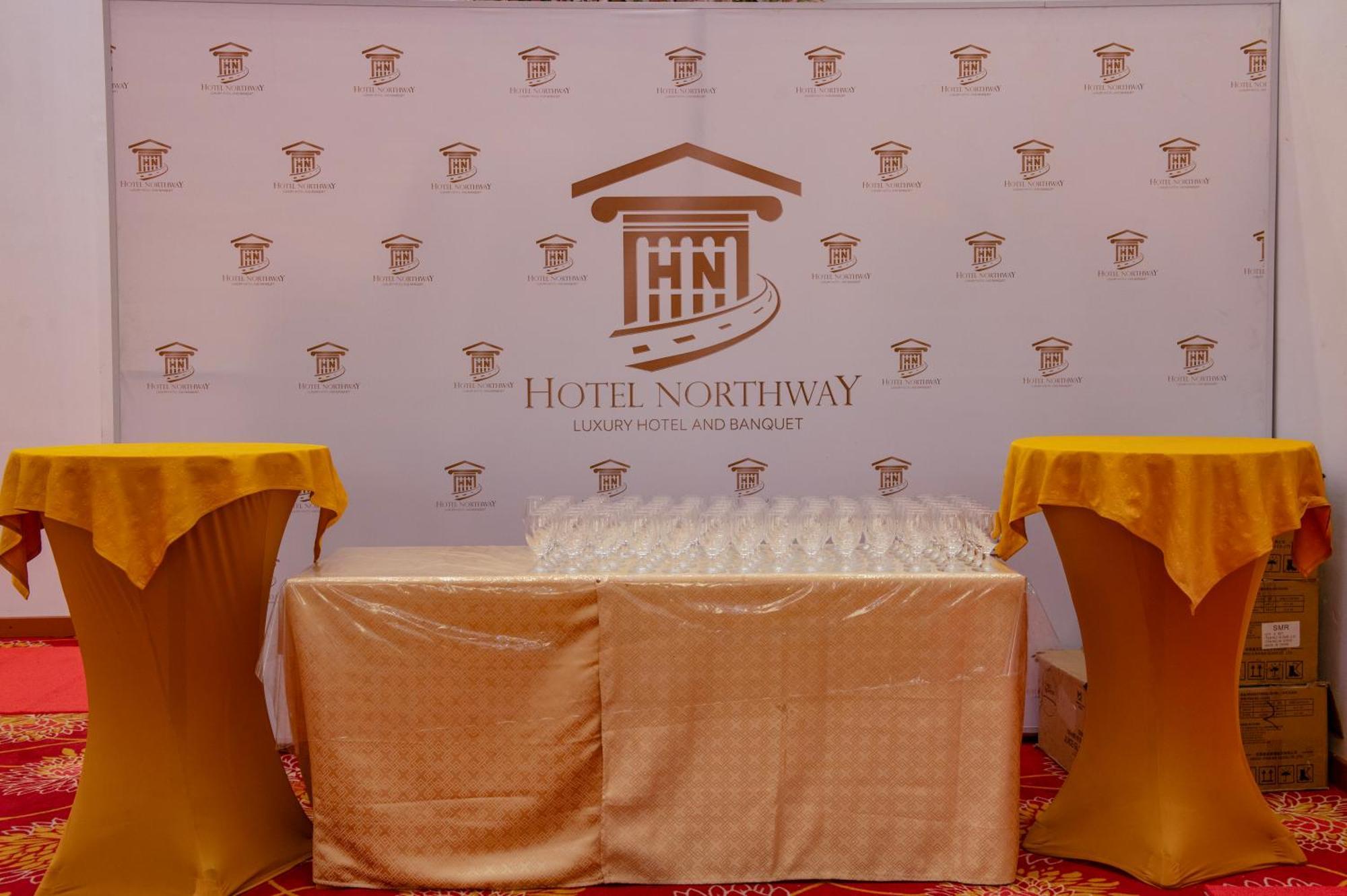 Hotel Northway Vavuniya Екстериор снимка